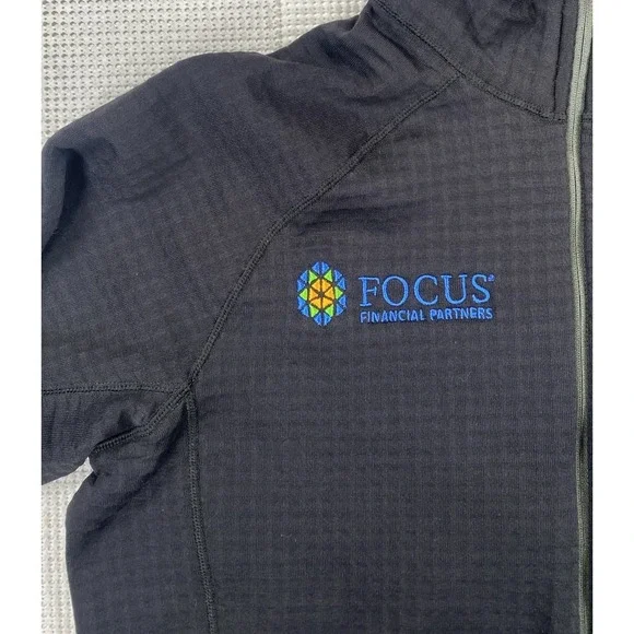 Patagonia Women's Medium R1 Pullover Black 1/2 Zip (Company Logo) - Picture 8 of 8